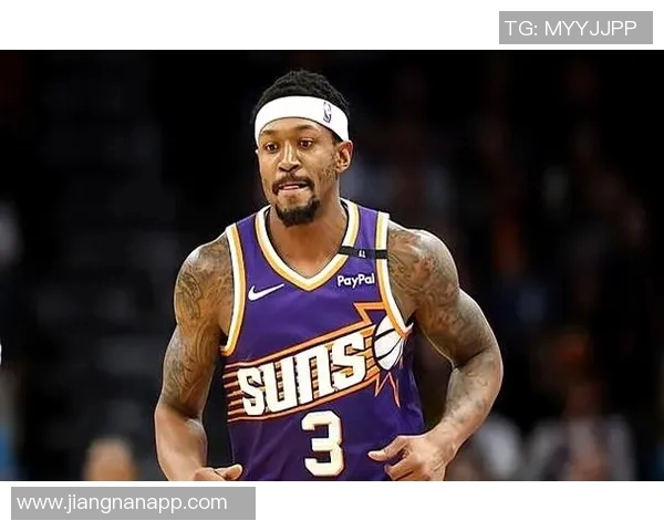 泰伦卢透露比尔因背部受伤缺席比赛原因分析