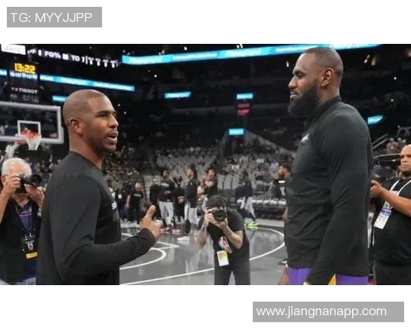 詹姆斯谈保罗回归洛杉矶希望他与家人共享快乐时光 詹姆斯谈保罗回归洛杉矶希望他与家人共享快乐时光