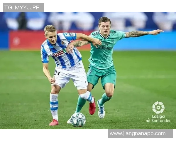 德勤财富收入榜揭晓皇马巴萨拜仁巴黎及英超BIG6强势占据前十名 德勤财富收入榜揭晓皇马巴萨拜仁巴黎及英超BIG6强势占据前十名